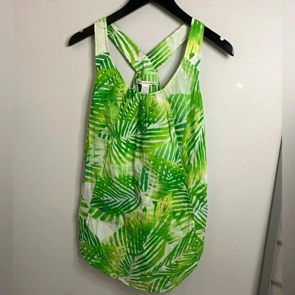 Diane von Furstenberg - Palm Frond Green Leaf Sleeveless Top - US2 - Picture 1 of 3
